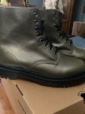 Army Bex Doc Martens